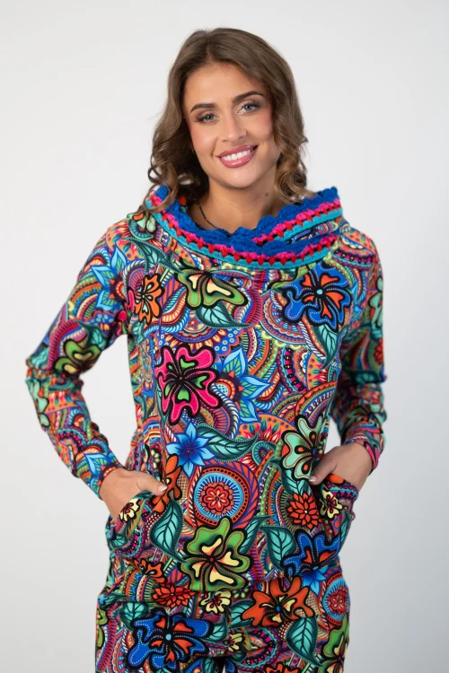 bluza z kapturem i szydełkową koronką kolekcja DOLCE blue marka VIPPI DESIGN (10).jpg