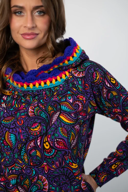 bluza z kapturem i szydełkową koronką kolekcja FABLE marka VIPPI DESIGN  (15).jpg