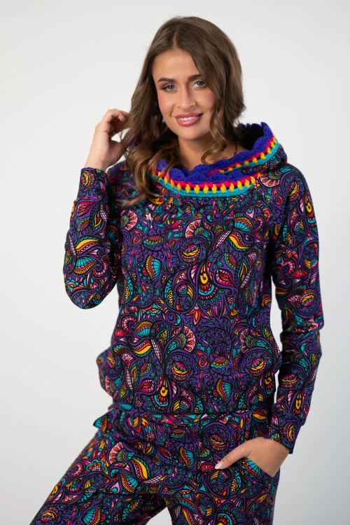 bluza z kapturem i szydełkową koronką kolekcja FABLE marka VIPPI DESIGN  (18).jpg
